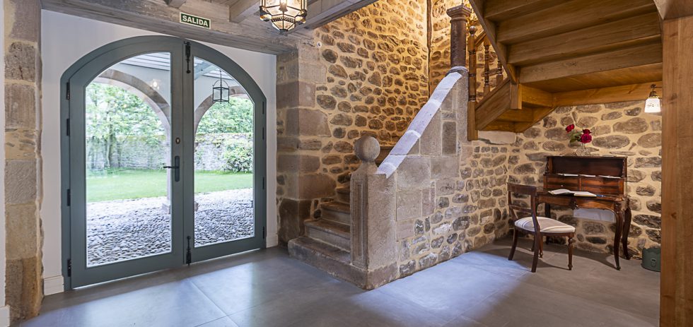 hotel rural encanto cantabria saja cabuerniga casa luca de tena zonas comunes cab 2