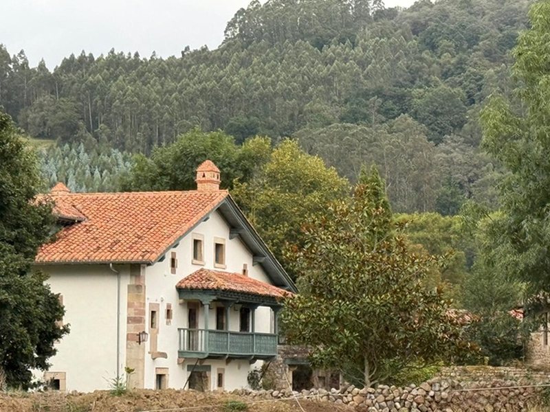 Facade of the 17th-century manor house