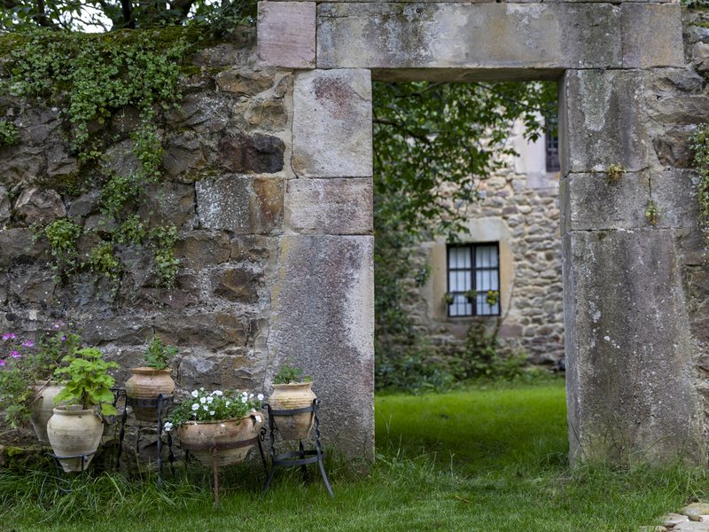 Salón con chimenea